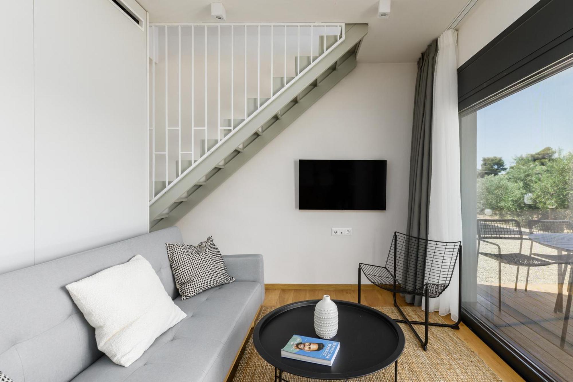 Olea By Halu!, Cozy In Nikiti
